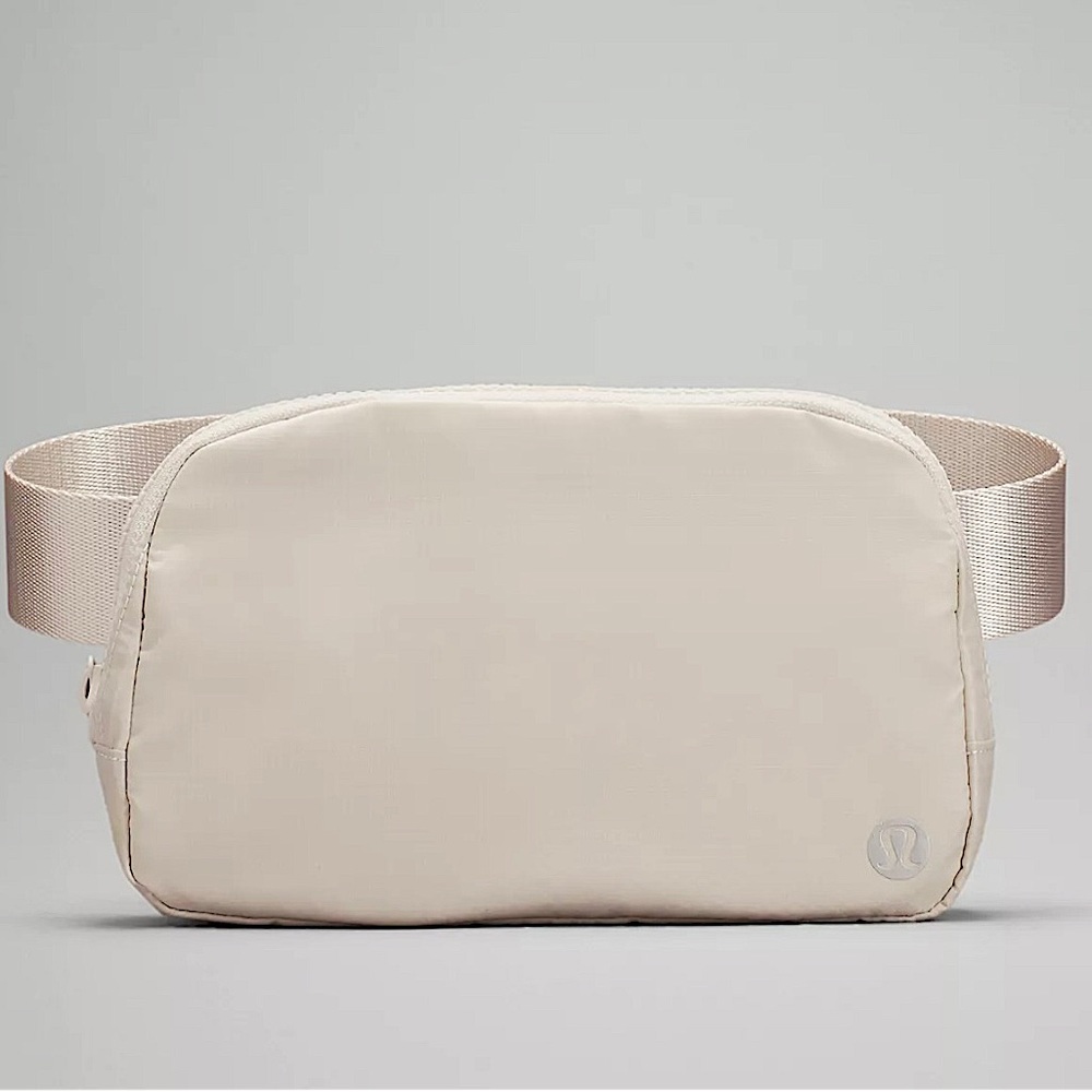 💕NWT Lululemon Everywhere Belt Bag 1L - White Opal  Fanny Pack Crossbody